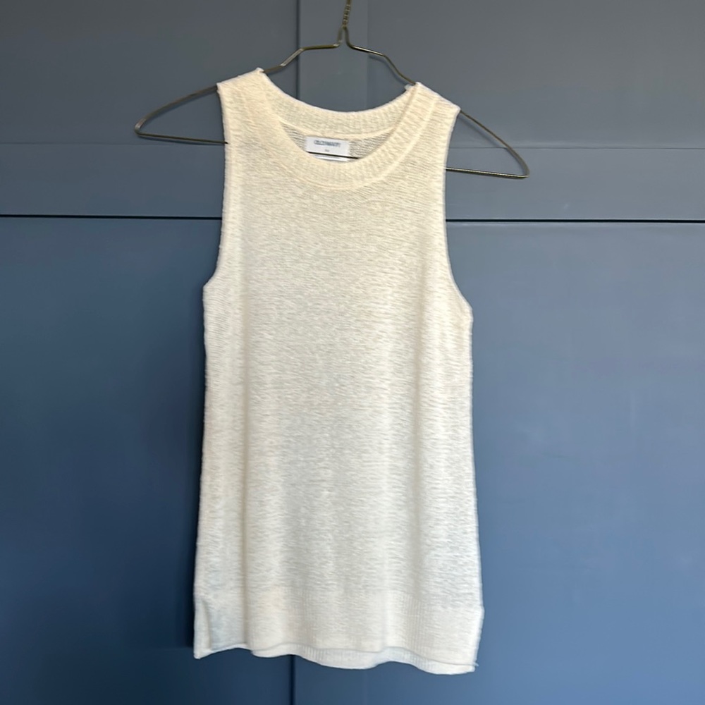 Old Navy cream sleeveless sweater